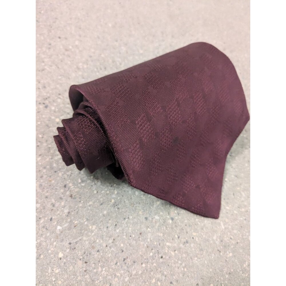 Stafford Necktie Men's 60x4 Inch Red Wine Colored Square Geometric